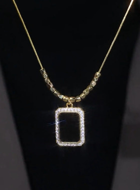 镶钻方牌秋冬气质毛衣链