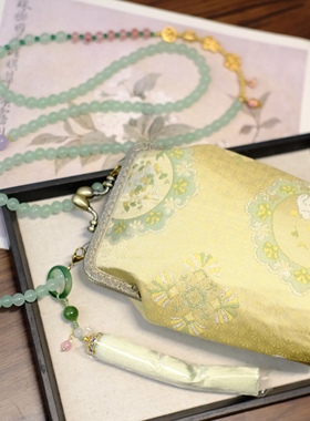 复古百搭中式织锦手机包袋国风手工手拿珠链单肩斜挎包