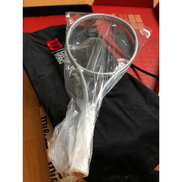 Wilson custom metal platinum tennis racket