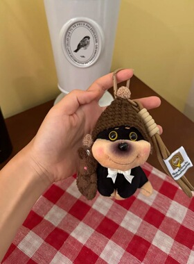 日本无印MUJ网红新款蜜蜂小狗玩偶挂件ins背包挂饰高颜值拍照送人
