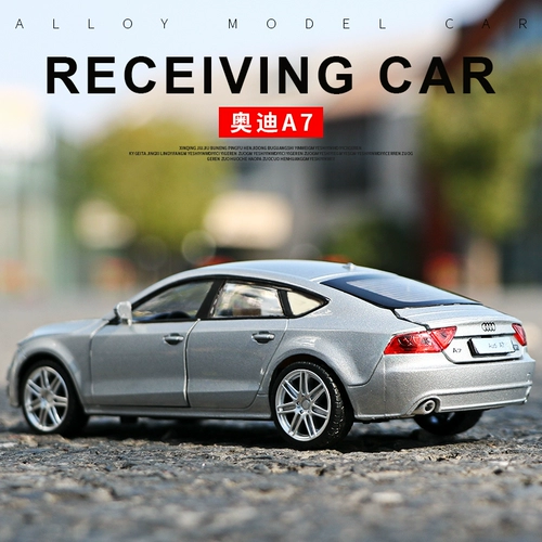 Audi, игрушечная машина для мальчиков, модель автомобиля, реалистичная фигурка, масштаб 1:32