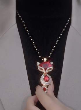 红色狐狸毛衣链女高性价比