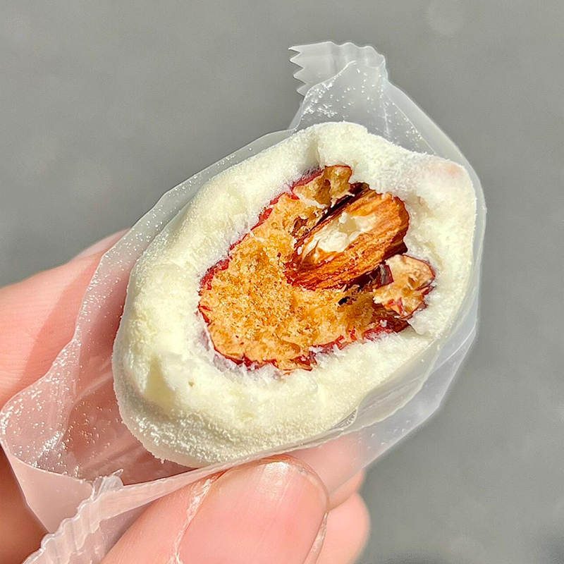 不多言奶枣巴旦木夹心奶酪新疆红枣独立小包装小零食休闲食品小吃 - 图0