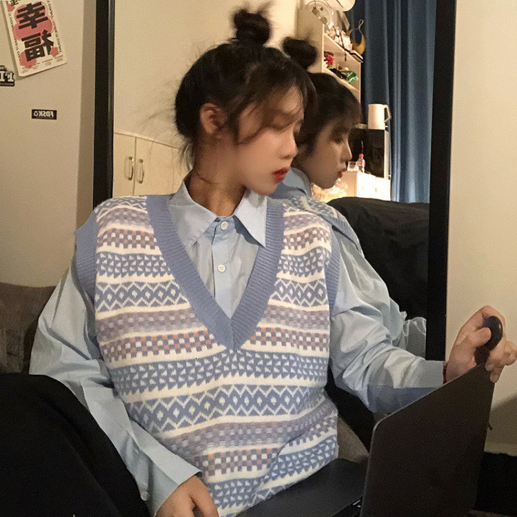 2022新款休闲时尚套装女学生韩版衬衫马甲洋气网红炸街两件套