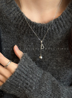 银色镂空葫芦珍珠项链女款轻奢高级感精致毛衣链秋冬时尚百搭配饰