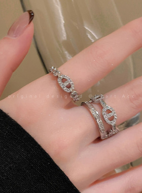 超闪锆石猪鼻子戒指女2025秋冬新款轻奢高级食指戒学生党闺蜜指环