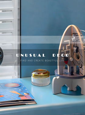 山海艺术现代样板间儿童房摆件男孩房太空主题积木火箭立体书饰品