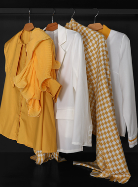 样板房间摆件姜黄色衣帽间女士简约清新艺术套组装饰品花艺眼镜