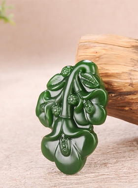 新疆和田碧玉花开富贵挂件 男女款菠菜绿碧玉雪莲花玉兰花吊坠