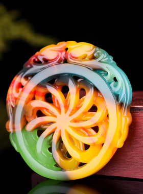 和田玉彩玉镂空仿古龙吊坠 红白玉时来运转玉佩 男女款貔貅挂件