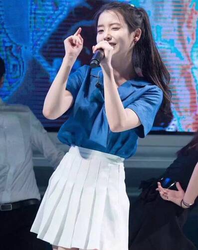 成人啦啦操服装女学生韩版学院风足球宝贝拉拉队服团体健美操套装 - 图0