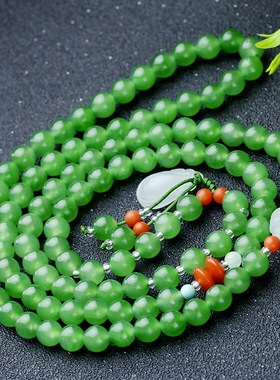 四通和田玉项链苹果绿女款碧玉