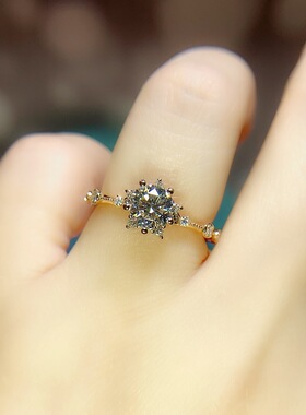 网红ins小巧1克拉仿莫桑石复古蕾丝开口戒指 镀pt950铂金活口钻戒