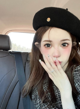 休闲气质出游甜美女春秋冬