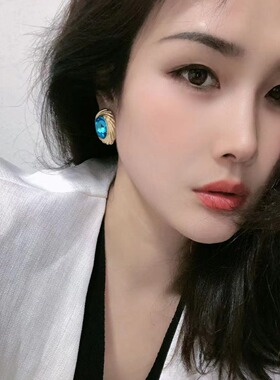 轻奢高级感蓝色鸽子蛋大锆石耳钉个性新款18K包金边气质耳环小众