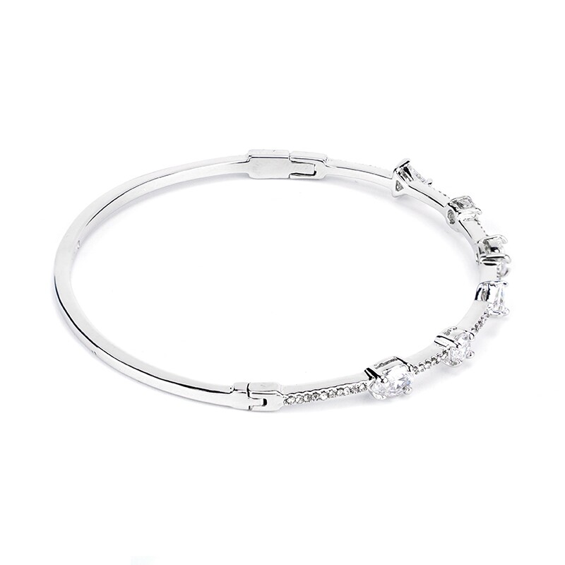 givenchy /纪梵希不规则碎钻手镯 3H2O海外手镯