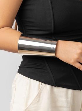 欧美夸张时尚金属手镯百搭金色光面宽版手镯 手环饰品配饰批定制