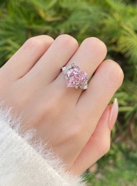 ChinPin/芷芯女爱心莫桑石戒指