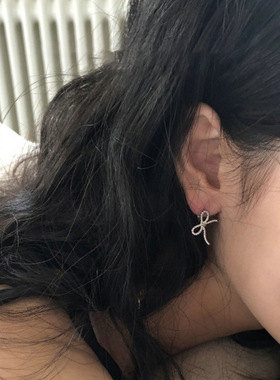 麻花金属蝴蝶结耳扣女设计感甜美个性气质时尚优雅百搭耳环耳饰