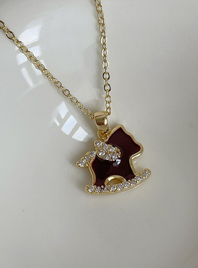 小众设计感红色滴油锆石小马项链耳钉女复古轻奢时尚颈链毛衣链