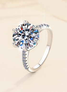 跨境5克拉彩色莫桑钻戒指皇冠六爪轻奢老钱风指环925纯银指环礼物