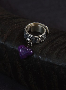 原创设计手工镶嵌舒俱来翡翠戒指