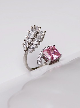 承李李原创设计 刻面天然粉晶白水晶纯银镀白金羽毛 轻奢小众戒指