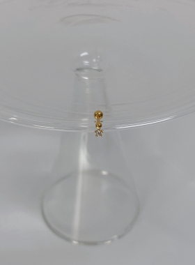 法式小巧精致”通体s925纯银mini隐形简约小花锆石通勤百搭小耳钉