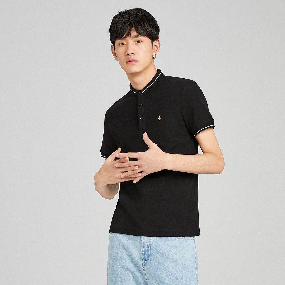  太平鸟男装outlets店Polo衫