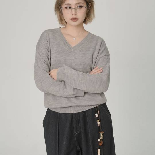 V-neck wool sweater