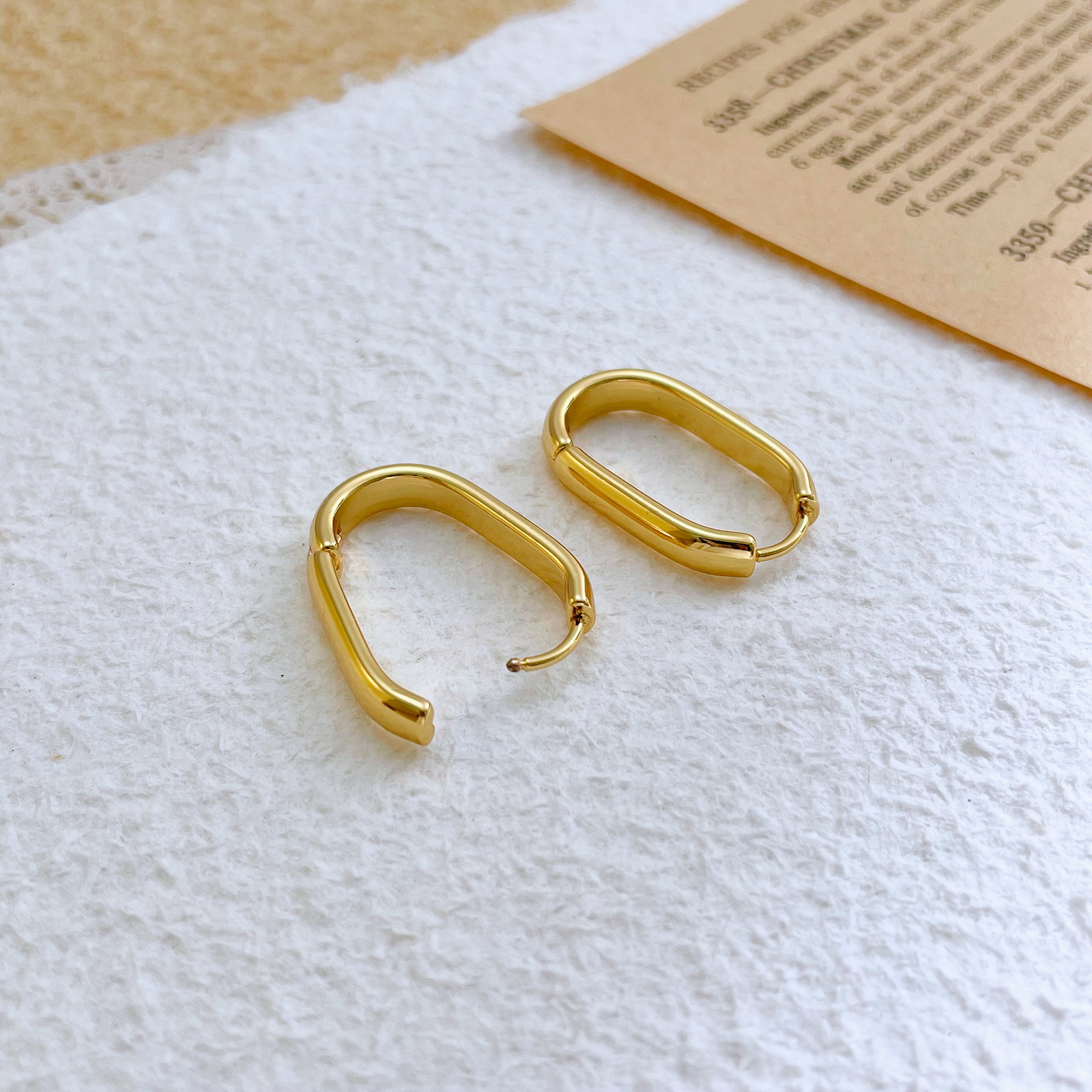 316L医用钛合金耳环女防过敏养耳洞金色椭圆耳扣时尚简约钛钢耳饰,淘宝优惠券,粉丝福利购,淘宝优惠卷