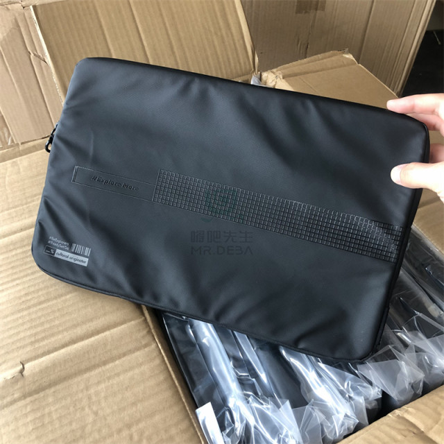 Black anti-level storage bag for men and women light and simple storage protection bag