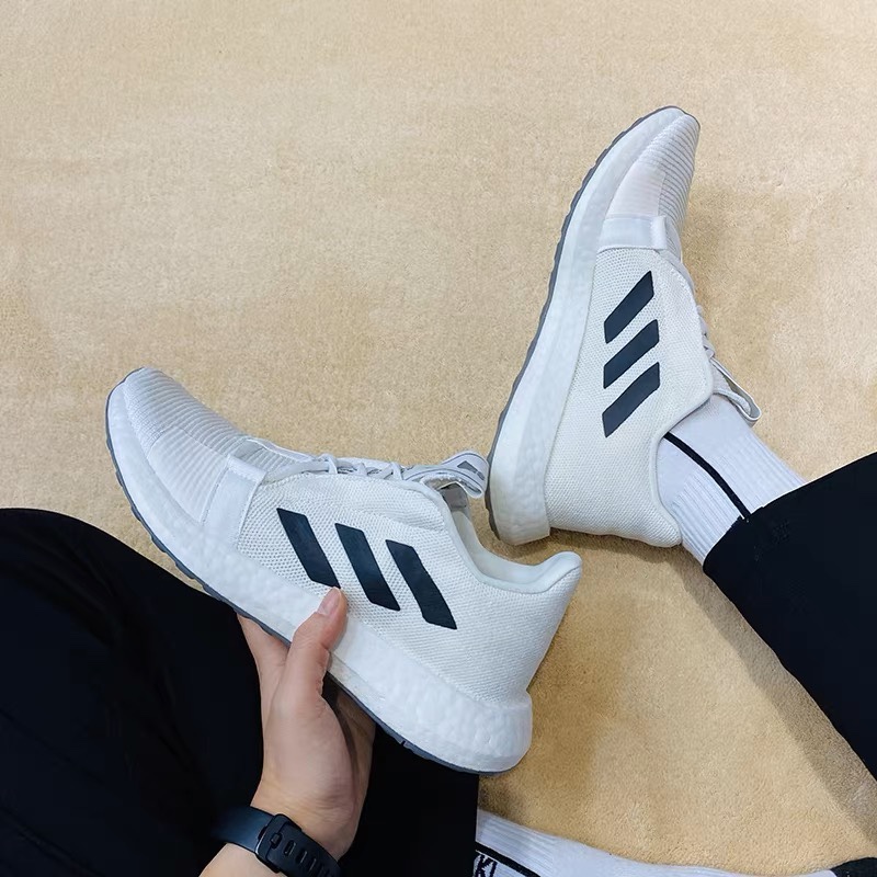 Adidas阿迪达斯新款经典舒适休闲耐磨系带缓震防滑运动跑鞋EG0959 - 图1