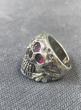 六眼骷髅个性戒指时尚