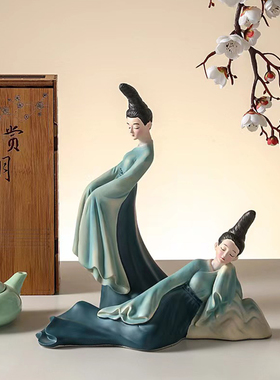 只此青绿腰仕女摆件中国古风