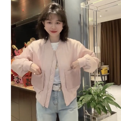 正版高货春秋户外棒球服小夹克服洋气pu拼皮立领短款女装大兜外套 - 图2