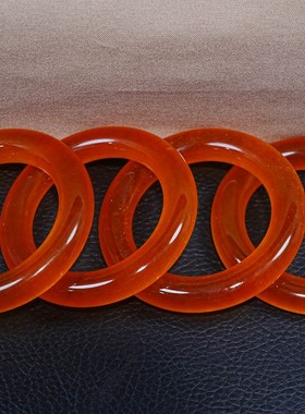 古玩杂项旧藏怀旧饰品类礼品黄翡翠玉手镯搭配精美漆器木料盒子