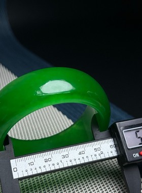 缅甸帝王绿翡翠色加宽条手镯女老坑冰种玉镯子手环百搭收藏礼品