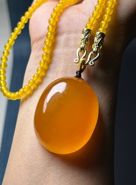 饰品旧藏冰种黄翡石英岩质蛋面吊坠老坑辣黄色玉石挂件女款项链