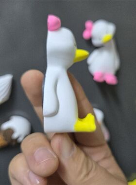 歪脖鸭磁吸冰箱贴石膏娃娃涂鸦diy白胚彩绘装饰可爱情侣摆件