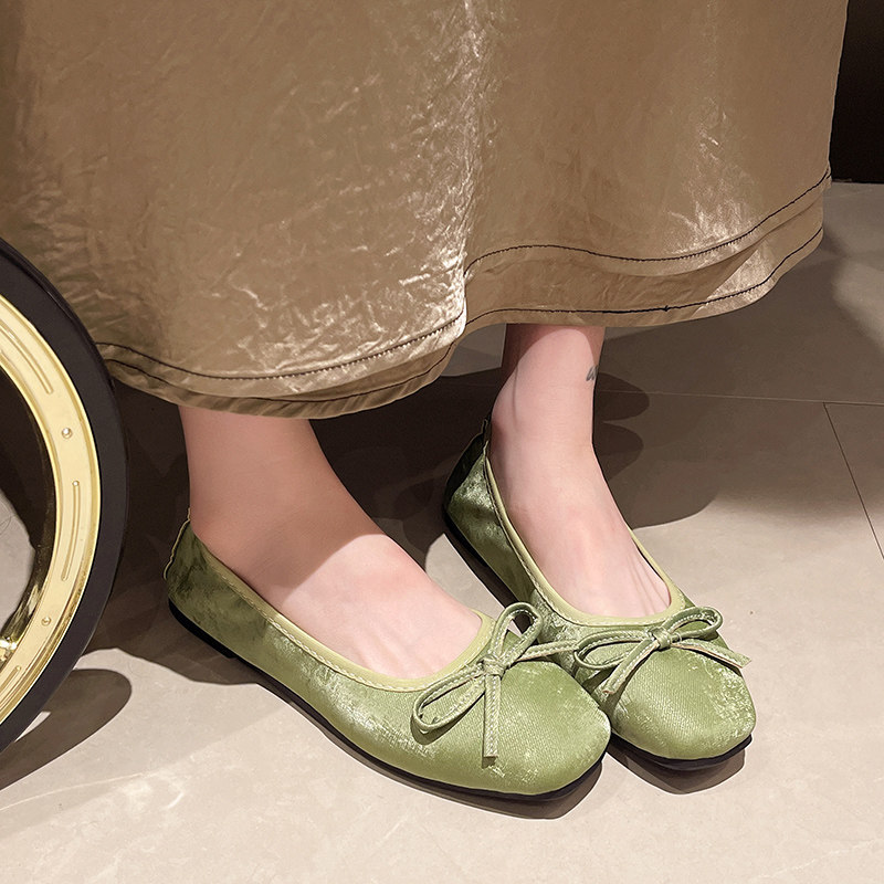 蝴蝶结单鞋女芭蕾风浅口复古平底蛋卷鞋通勤不累脚一脚蹬奶奶瓢鞋