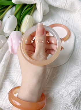 琥珀荔枝冻玛瑙手镯渐变焦糖色守护礼物送妈妈闺蜜