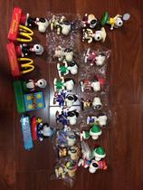 McDonalds 1998 99 Snoby Universal Tour World-Scattered Pieces