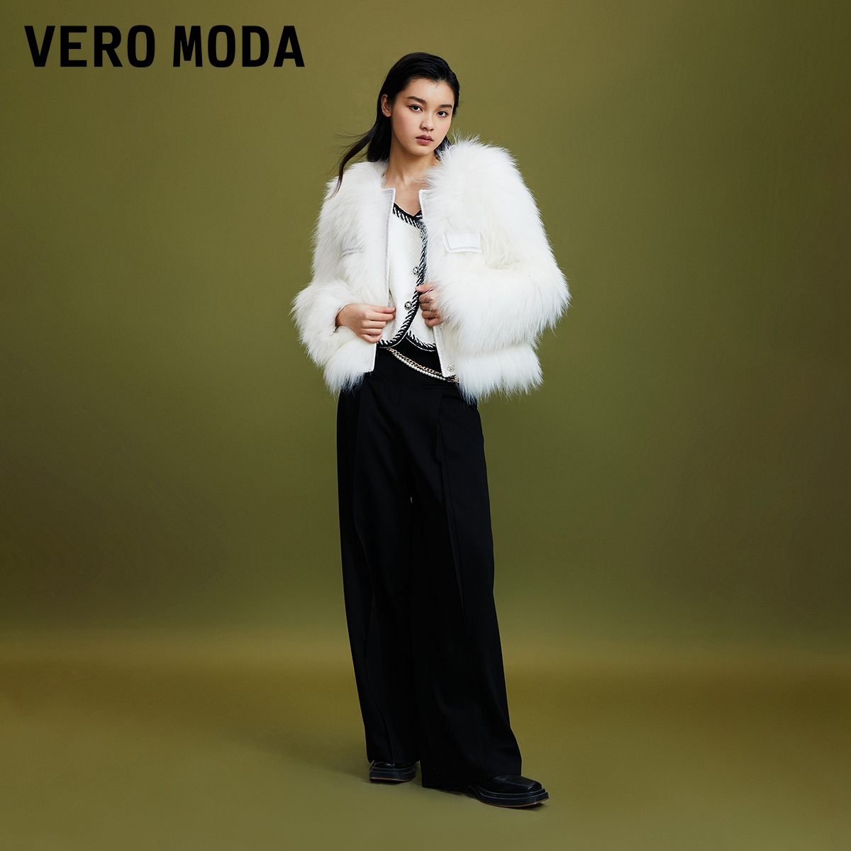 绫致Vero Moda皮草外套女2023秋冬貉子毛皮羊皮革拼接小香风-图0