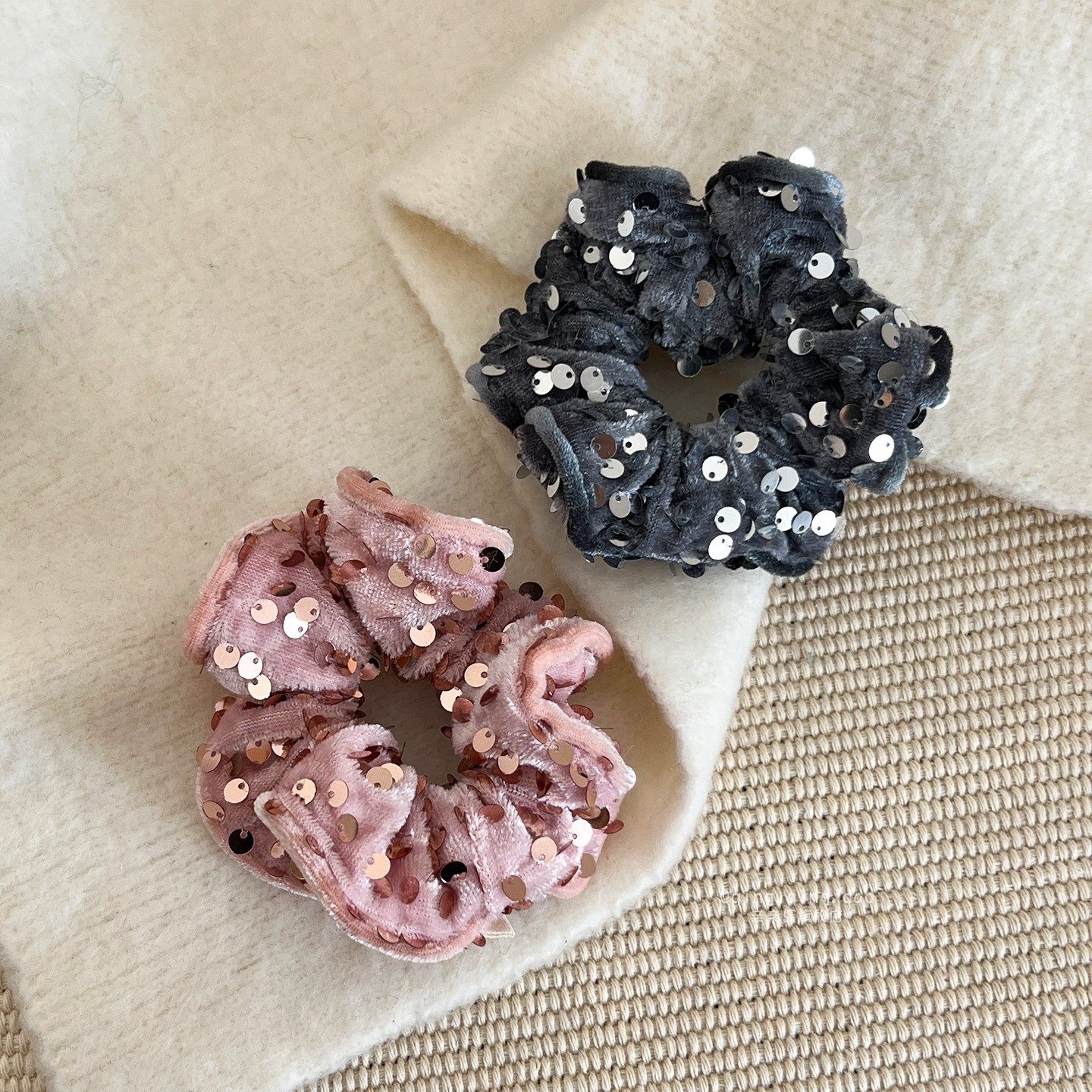 新年红色亮片大肠发圈儿童丸子头发绳女童高级感洋气时尚头绳发饰,淘宝优惠券,粉丝福利购,淘宝优惠卷