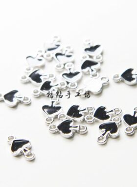 DIY饰品合金配件12*6mm扑克.红桃.黑桃.方片.梅花.滴油4个(88C)