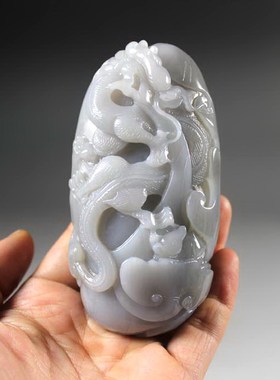 把件青白玉龙腾盛世把件