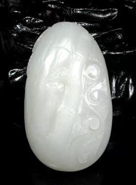 白玉白玉抓住机遇把件