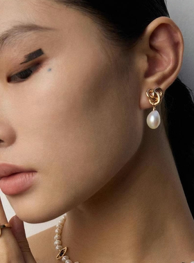 S925银巴洛克珍珠耳钉女复古灵蛇
