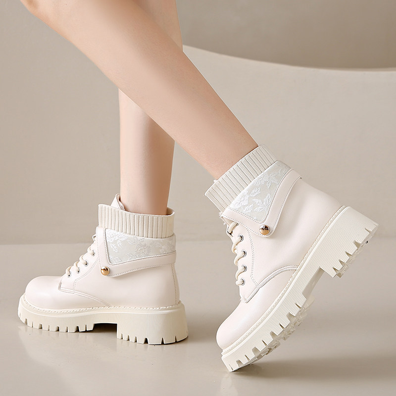 加绒马丁靴女英伦风2025秋冬季棉靴初中生中大童少女孩法式小短靴,淘宝优惠券,粉丝福利购,淘宝优惠卷